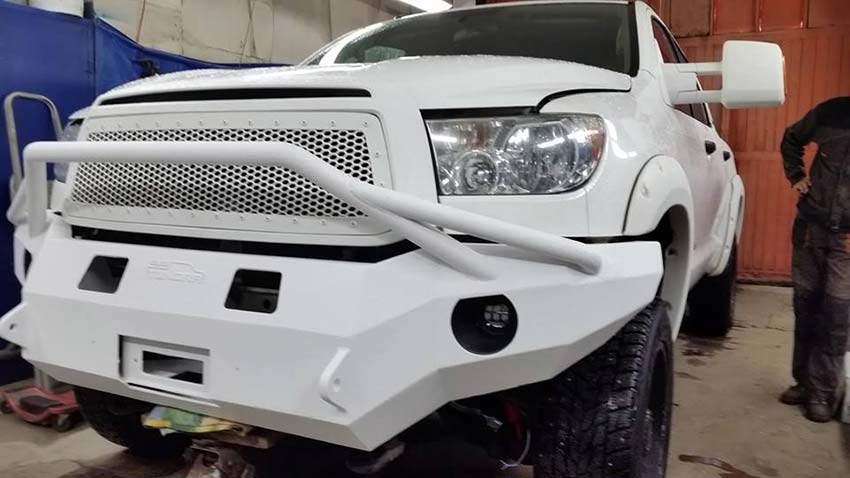 Line-X - полная и частичная защита кузова и элементов тюнинга автомобиля Toyota Tundra