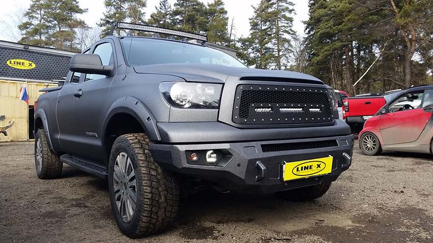 Line-X - полная и частичная защита кузова и элементов тюнинга автомобиля Toyota Tundra