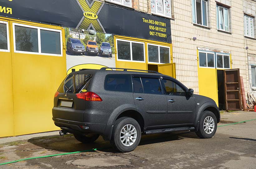 Покрытие Line-X – защита кузова автомобиля Mitsubishi Pajero Sport от механических повреждений и коррозии