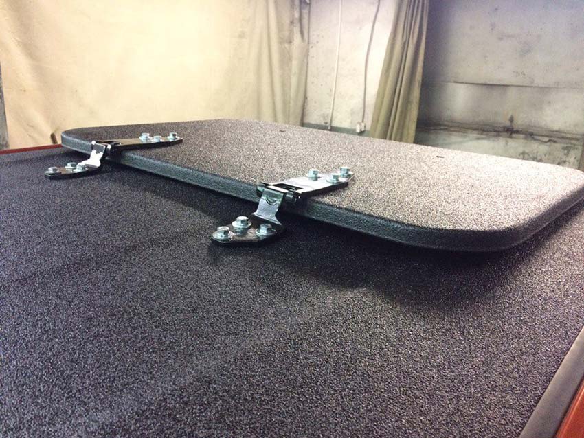 Арктический пикап в защите Line-X