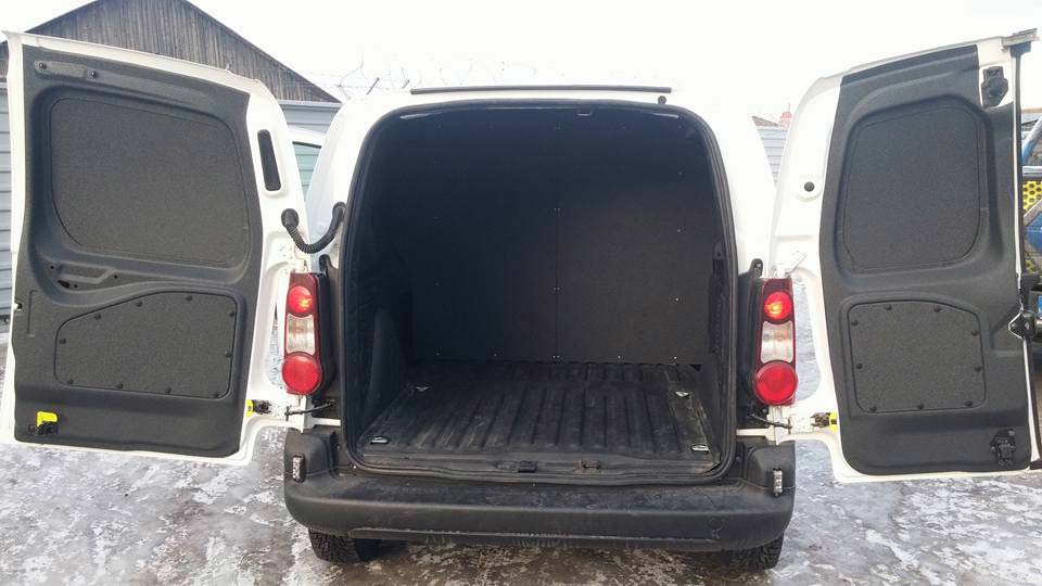 Покрытие Line-X – лучший выбор для защиты багажного, грузового отделения пикапа, фургона или легкового автомобиля