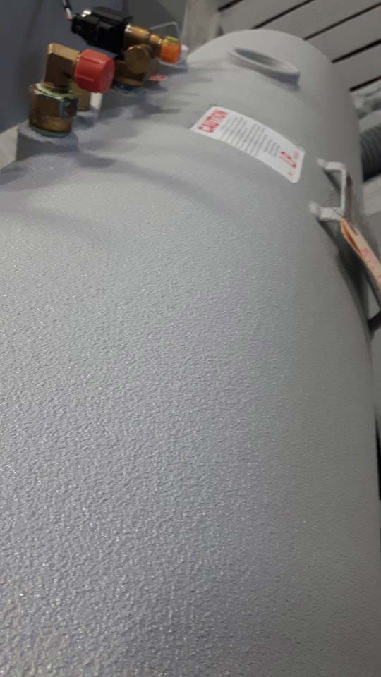 Покрытие Line-X - защита газобаллонного оборудования автомобиля