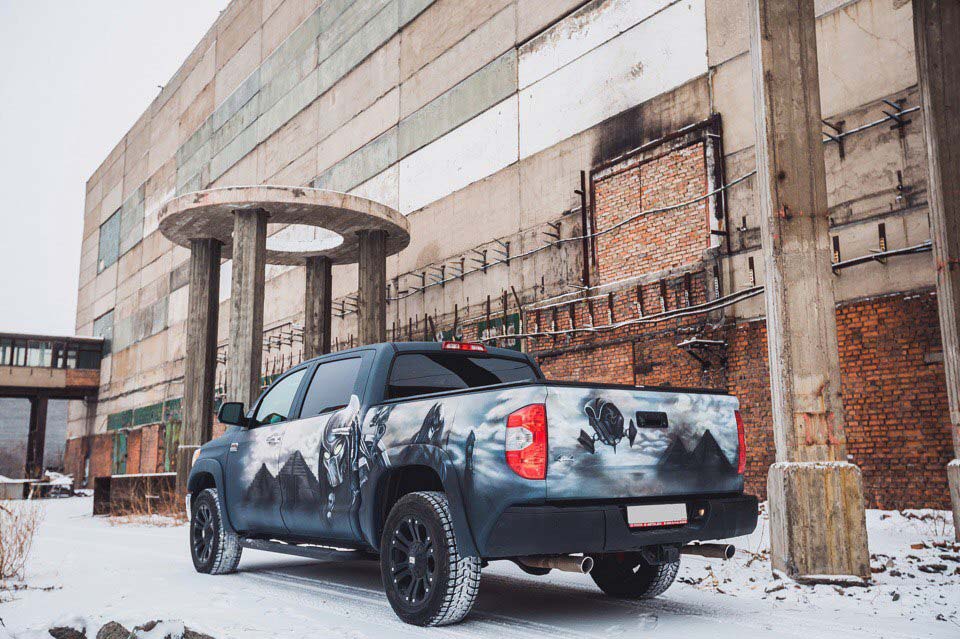 Полимерная защита Line-X кузова автомобиля, аэрография