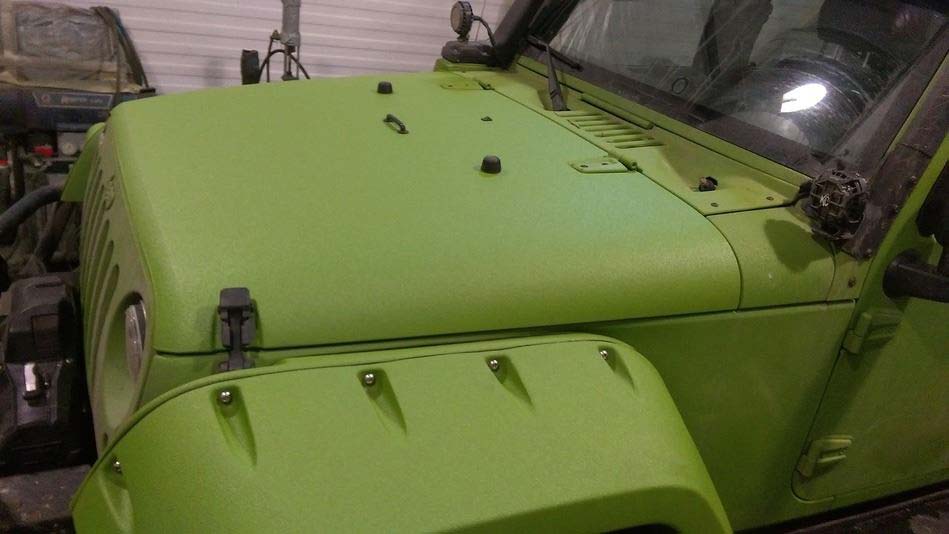 Защита кузовов автомобилей от механических повреждений и коррозии, с помощью нанесения полимерного покрытия Line-X