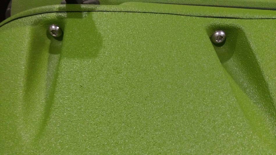 Защита кузовов автомобилей от механических повреждений и коррозии, с помощью нанесения полимерного покрытия Line-X