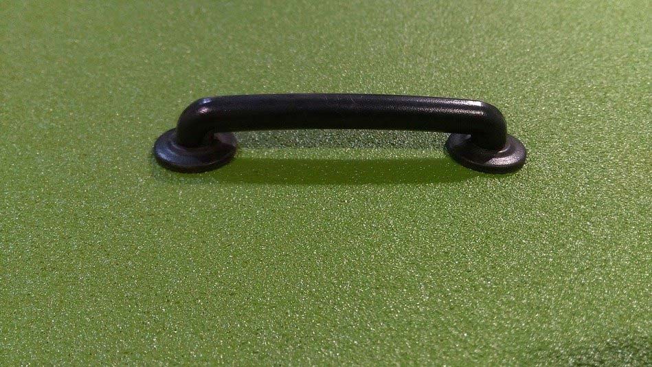 Защита кузовов автомобилей от механических повреждений и коррозии, с помощью нанесения полимерного покрытия Line-X