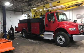 Защита автокрана полимерным покрытием Line-X