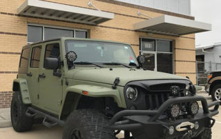 Защита кузова, элементов салона, гидро- и шумоизоляцию автомобиля полимерным покрытием Line-X