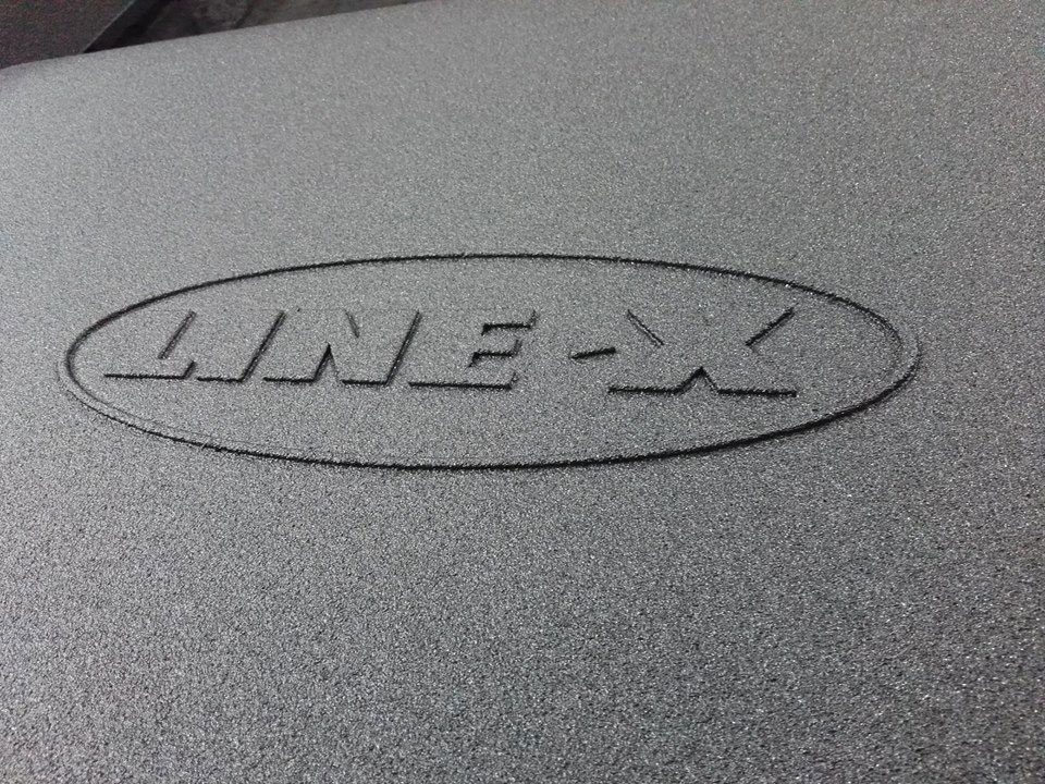 Защита кемперов, трейлеров и прицепов полиуретановым покрытием Line-X.