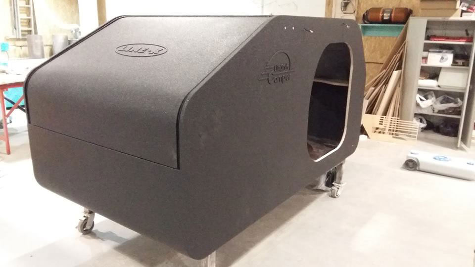 Защита кемперов, трейлеров и прицепов полиуретановым покрытием Line-X.