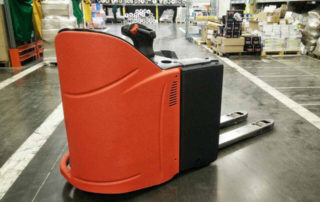 защита авто, электропогрузчиков и другого складского оборудования полимерным покрытием Line-X