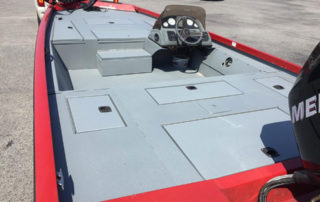 Защита палубы яхты, лодки или катера полимерным покрытием Line-X