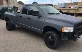 Защита кузовов пикапов, грузовиков и фургонов полимерным покрытием Line-X