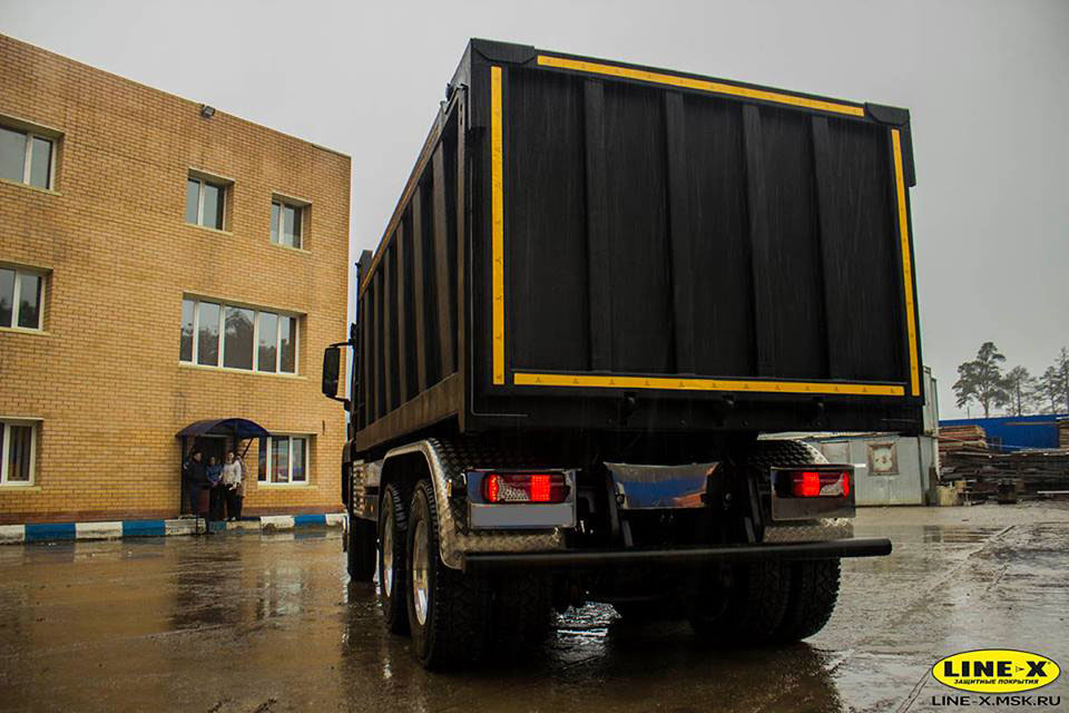 Защита самосвала MAN полимерным покрытием Line-x