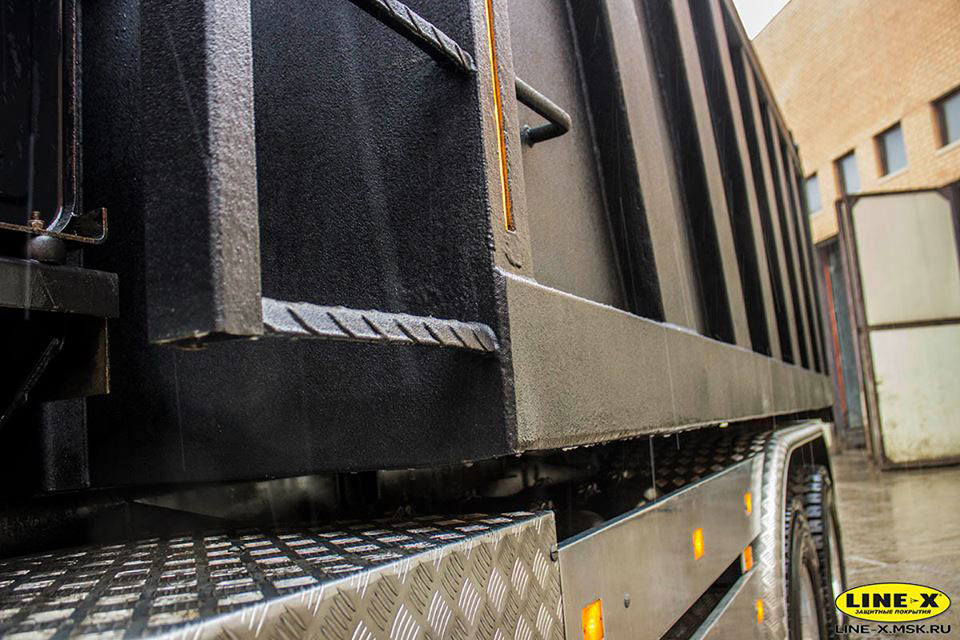 Защита самосвала MAN полимерным покрытием Line-x