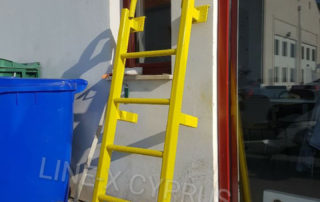 Защита лестниц, трапов для катеров и яхт полимерным покрытием Line-X