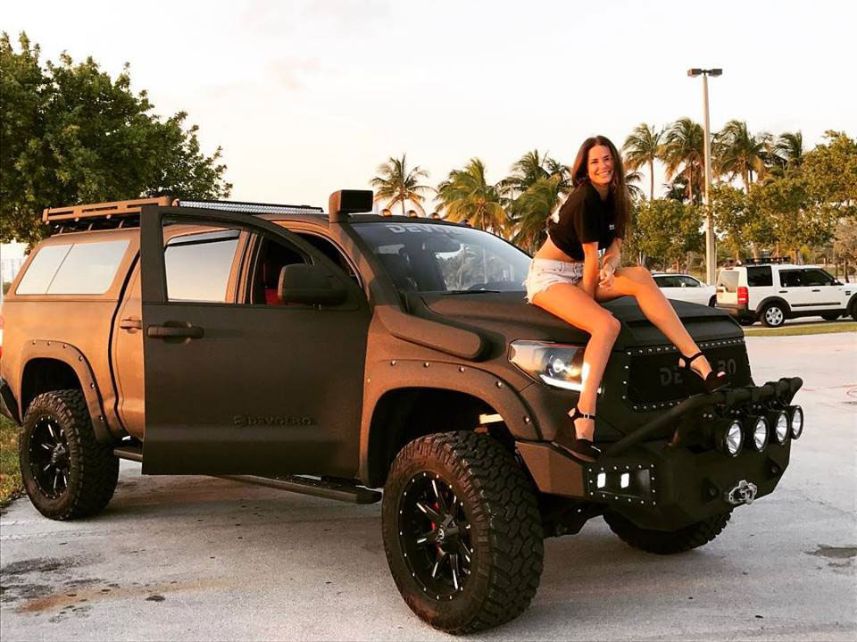 Line-X для защиты кузовов, навесного оборудования и других элементов автомобилей