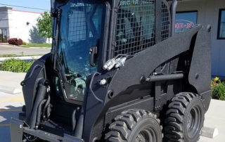 С покрытием Line-X любая коммерческая техника прослужит намного дольше, сократив затраты на ремонт и мойку