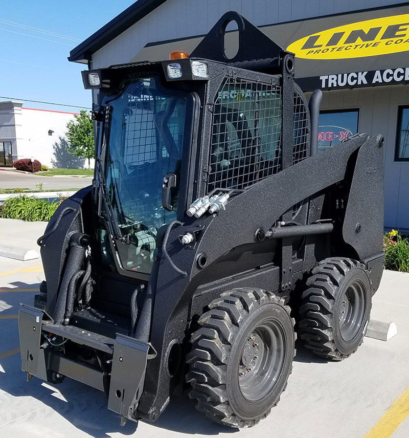 С покрытием Line-X любая коммерческая техника прослужит намного дольше, сократив затраты на ремонт и мойку