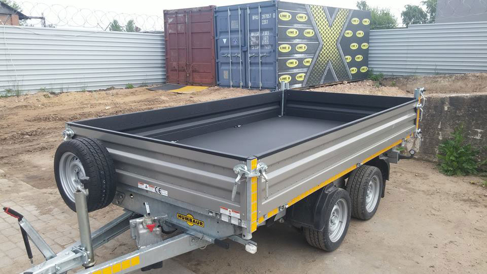 Line-X – лучшее покрытие для защиты внутренней части автоприцепов