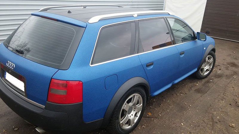 Защита кузова полноприводного универсала Audi Allroad от механических повреждений и коррозии полимерным покрытием Line-X