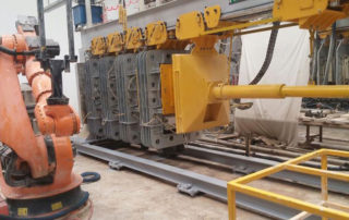 Защита машины для литья под высоким давлением полимерным покрытием Line-X