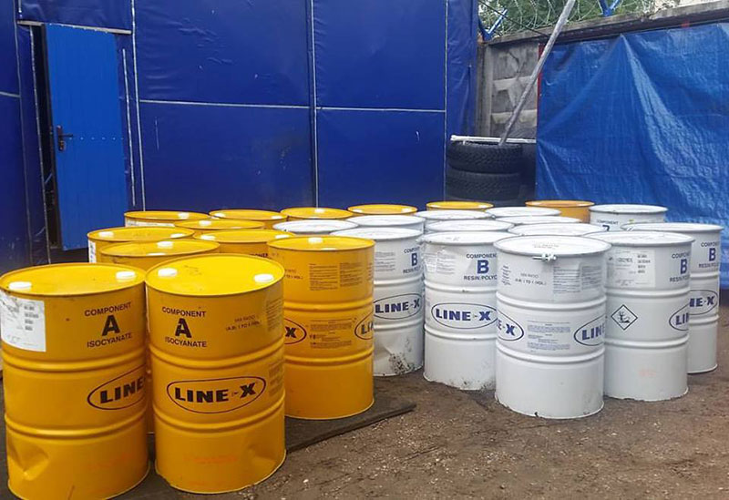 Защита более 130 автомобилей от механических повреждений и коррозии полимерным покрытием Line-X