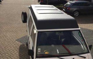 Защита крыши автомобиля от протекания и коррозии полимерным покрытием Line-X