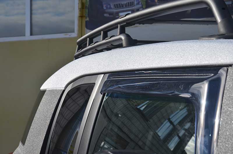 Защита кузова внедорожника Toyota FJ Cruiser полимерным покрытием Line-X, от механических повреждений и коррозии
