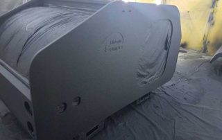 «Работа кипит"! Без перерывов и выходных красим жилые прицепы в Line-X для Lifestyle Camper!