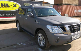 Защита кузова внедорожника Nissan Patrol полимерным покрытием Line-X от царапин и ржавчины