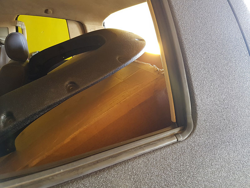 Восстановление полноприводного пикапа Toyota Tundra после ДТП, окраска кузова и аксессуаров защитным полимерным покрытием Line-X