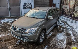 Превентивная защита нового пикапа Mitsubishi L200 полимерным покрытием Line-X от ударов, сколов, царапин и коррозии