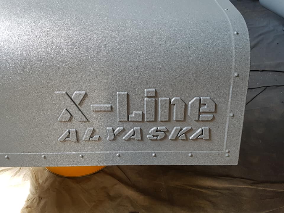 Защита кемперов полимерным покрытием Line-X от механических повреждений, гидро и термоизоляция.