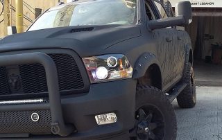 Защита кузова внедорожного пикапа полимерным покрытием Line-X от ударов, царапин и коррозии, 3D графика