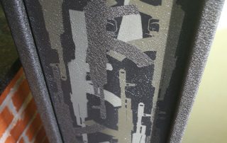 Защита оружейного сейфа полимерным покрытием Line-X от ударов, царапин и коррозии