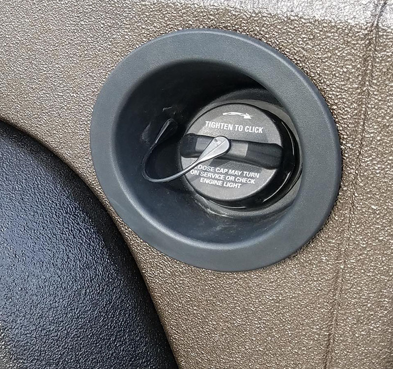 Защита кузова внедорожника Jeep Wrangler полимерным покрытием Line-X от механических повреждений и коррозии