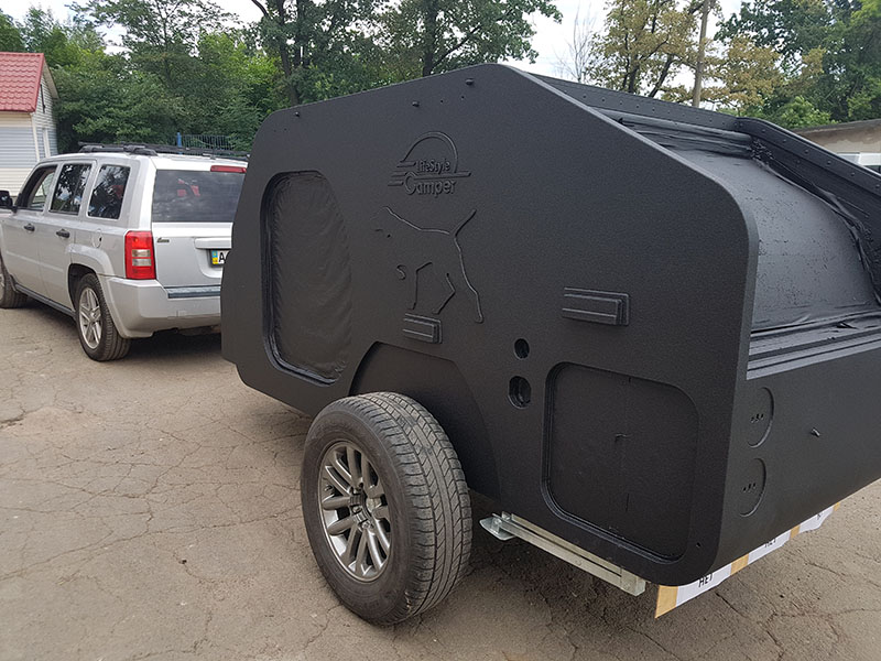 Защита кемперов и прицепов полимерным покрытием Line-X от механических повреждений, шумоизоляция