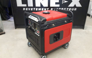 Бензиновый электрогенератор в корпусе защищенном полимерной броней Line-X