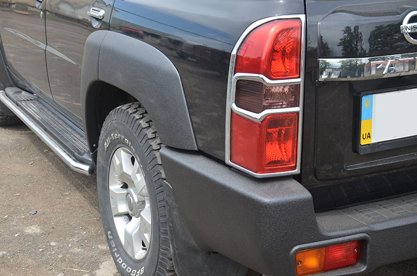 Защита начесных аксессуаров внедорожника Nissan Patrol полимерным покрытием Line-X от сколов, ударов и царапин