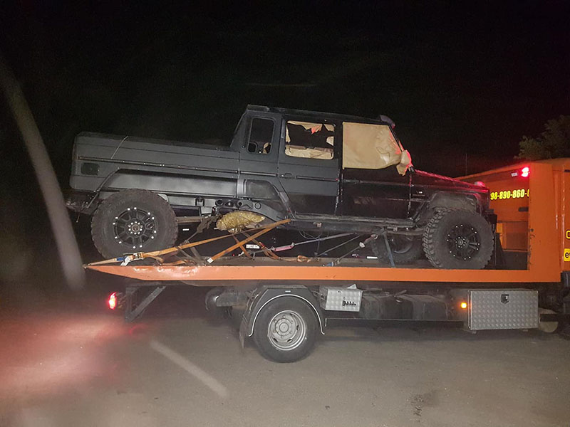 Защита уникального трехосного монстра Mersedes G Mansory 6x6 полимерным покрытием Line-X от механических повреждений и коррозии.