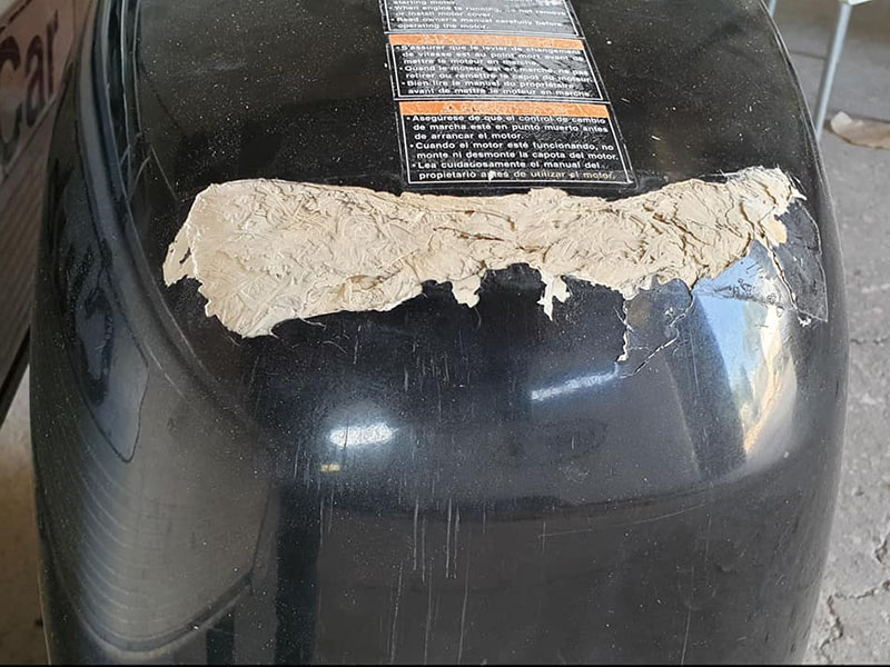 ремонт корпуса лодочного мотора с помощью покрытия Line-X