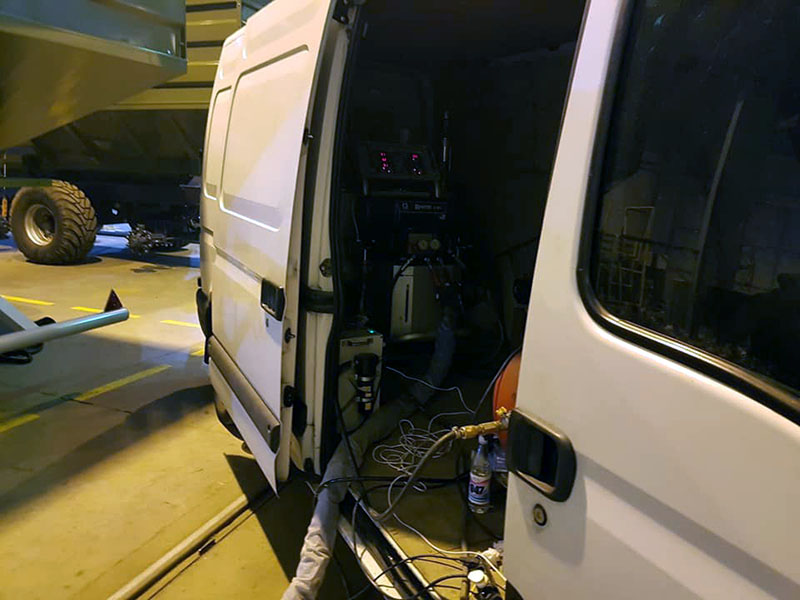 Защита цистерны для перевозки минеральных удобрений покрытием Line-X