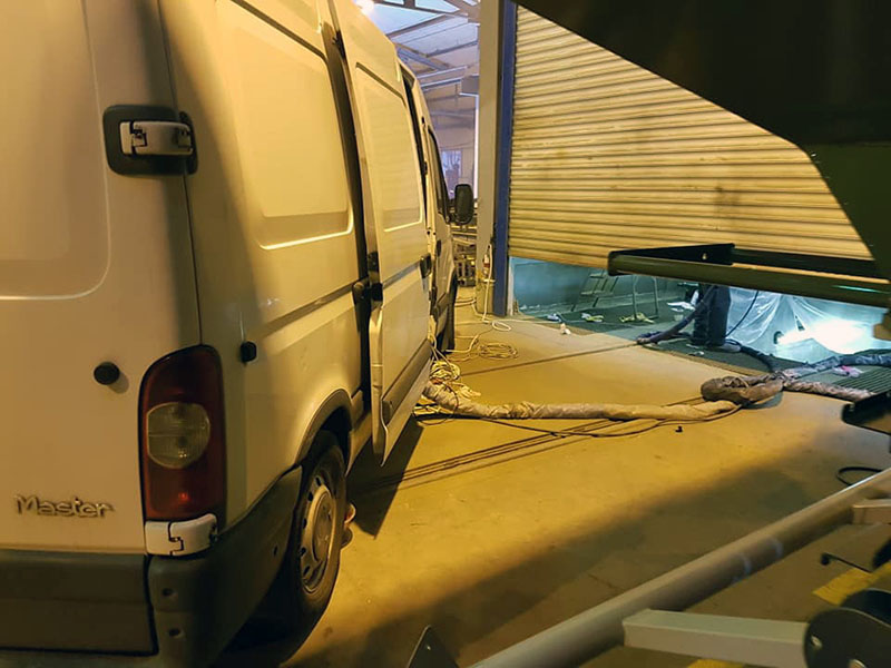 Защита цистерны для перевозки минеральных удобрений покрытием Line-X