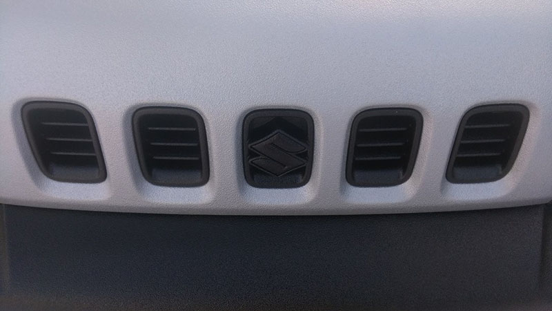 Подготовка Suzuki Jimny к зиме, защита полимерным покрытием Line-X