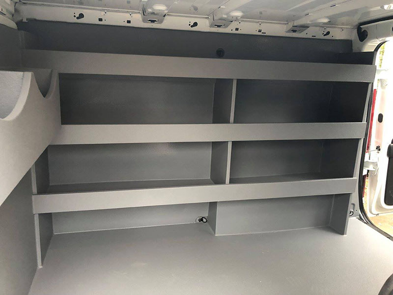 Полки для хранения в Line-X для грузового фургона