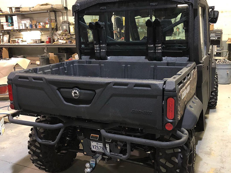 Защита момтовездехода от механических повреждений и коррозии полимерным покрытием Line-X