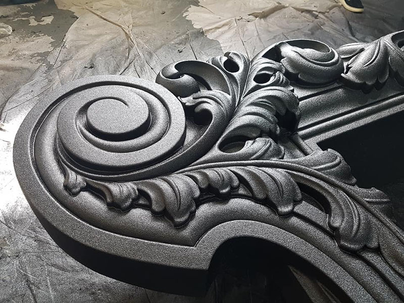 Защита декоративного обрамления, рам окон полимерным покрытием Line-X