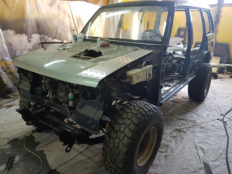 Восстановление кузова Mitsubishi Pajaro Wagon 2 с использованием защитного покрытия Line-X