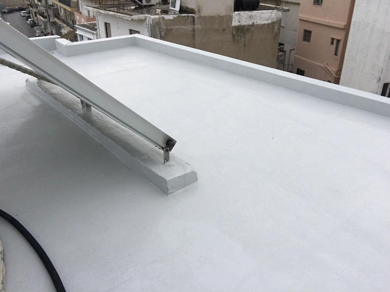 Защита мотоцикла полимерным покрытием Line-X от ударов и царапин